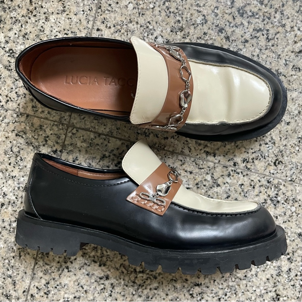 WORE ONCE. LUCIA TACCI "GUCCI" STYLE WOMEN'S LOAFERS, LEATHER